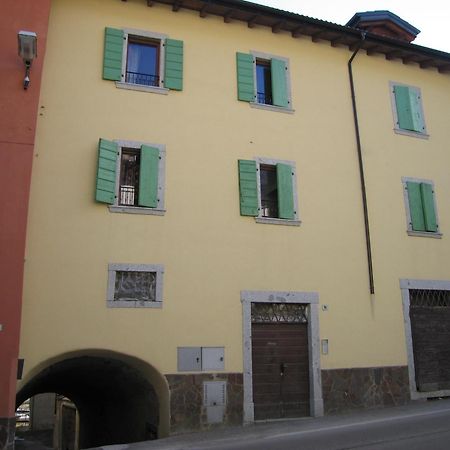 Appartamento Casa Anita Tiarno di Sotto Esterno foto